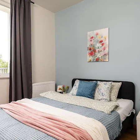 Superapart Zdobnicza 4 - Komfortowy * ワルシャワ